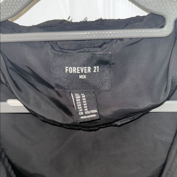 Forever 21 Black Hooded Jacket - Picture 3 of 7